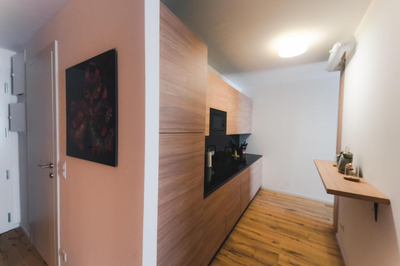 Triangle City Apartment II Wina Bagian luar foto
