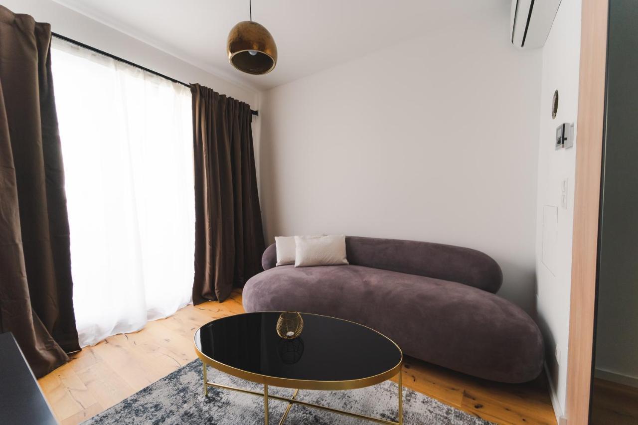 Triangle City Apartment II Wina Bagian luar foto
