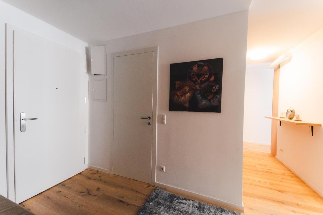 Triangle City Apartment II Wina Bagian luar foto
