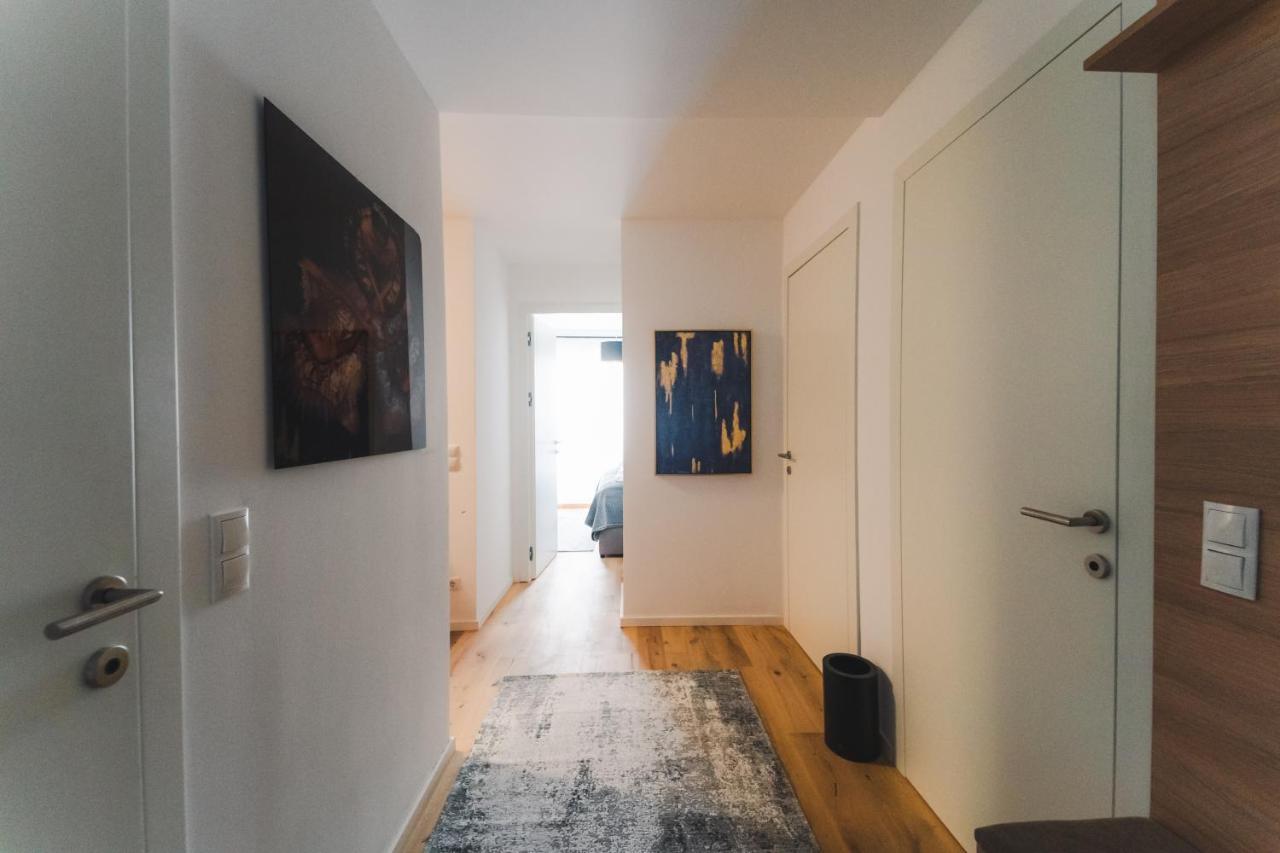 Triangle City Apartment II Wina Bagian luar foto
