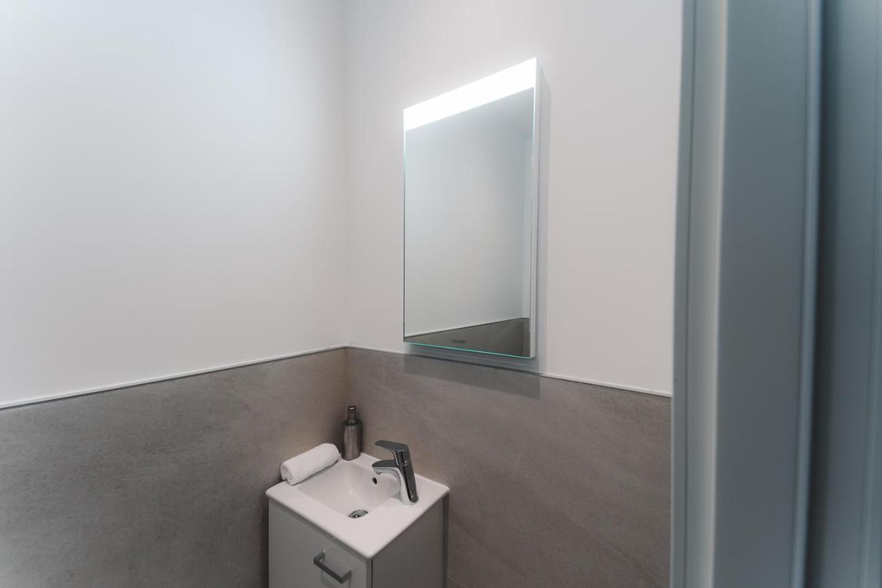 Triangle City Apartment II Wina Bagian luar foto